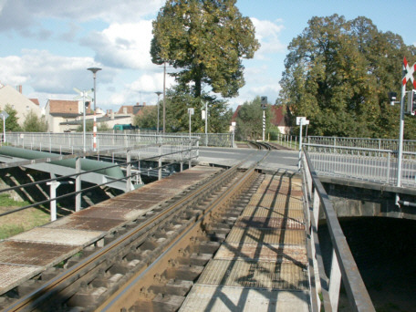 Die Mandaubrücke aus Sicht der Bahn